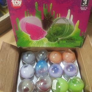New box of 12 putty eggs